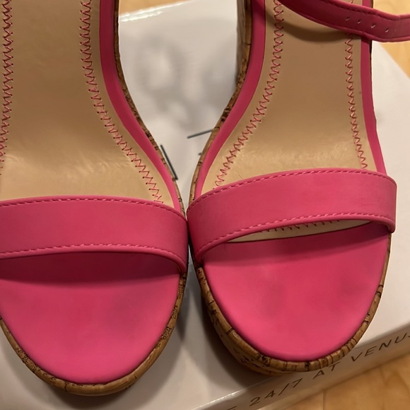 Wedges - Picture 3 of 5